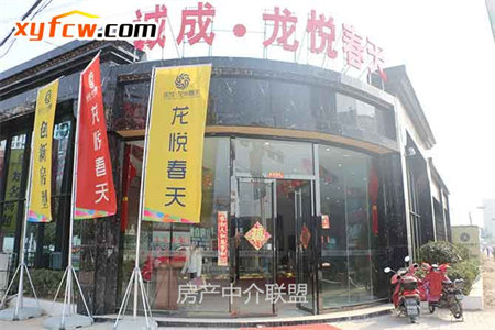 精装新房，从未住过，土墙龙泽祥园3室2厅2卫117㎡带附